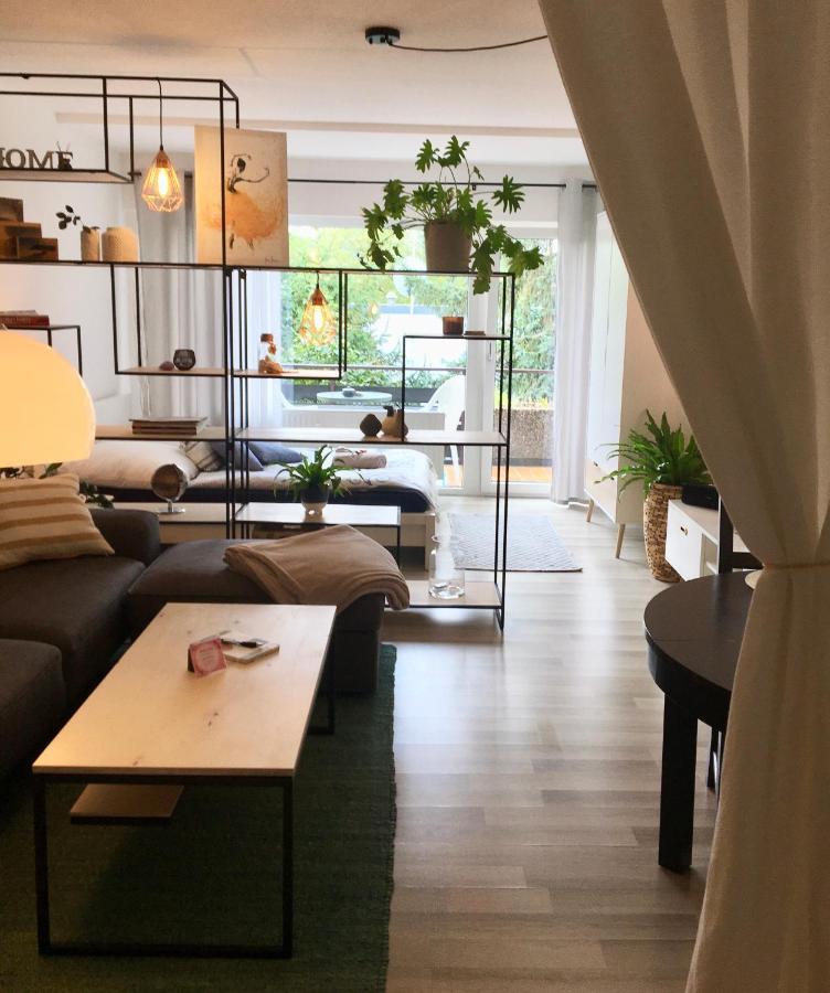 'Das Kleine Feine' - Ruhige, Helle Ferienwohnung Mit Parkplatz Und Balkon 포르츠하임 외부 사진